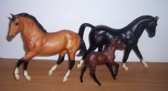 Breyer #3346 Hanoverian Family Set Classic Bay Ginger Black Keen Bay Andalusian Foal