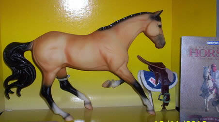 Breyer #701196 First Competitor with English Saddle Set LE 1996 Buckskin Gem Twist