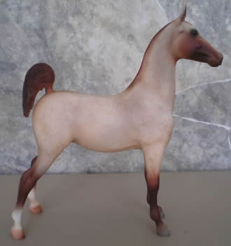 Breyer #982 Burnt Sienna Red Roan Saddlebred Weanling ASB