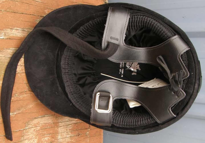 Lexington Capriole II Velveteen English Helmet Hunt Cap with Harness 7 5/8 Black