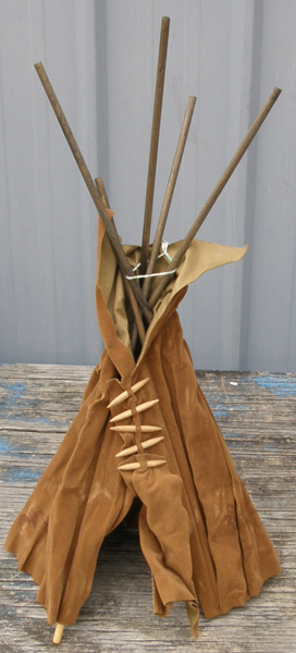 #2485 Native American Tipi Set Tipi Only Model Horse Tack Props
