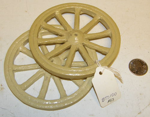 Breyer Model Horse Tack Props Pair Cart or Wagon Wheels Resin Wheels