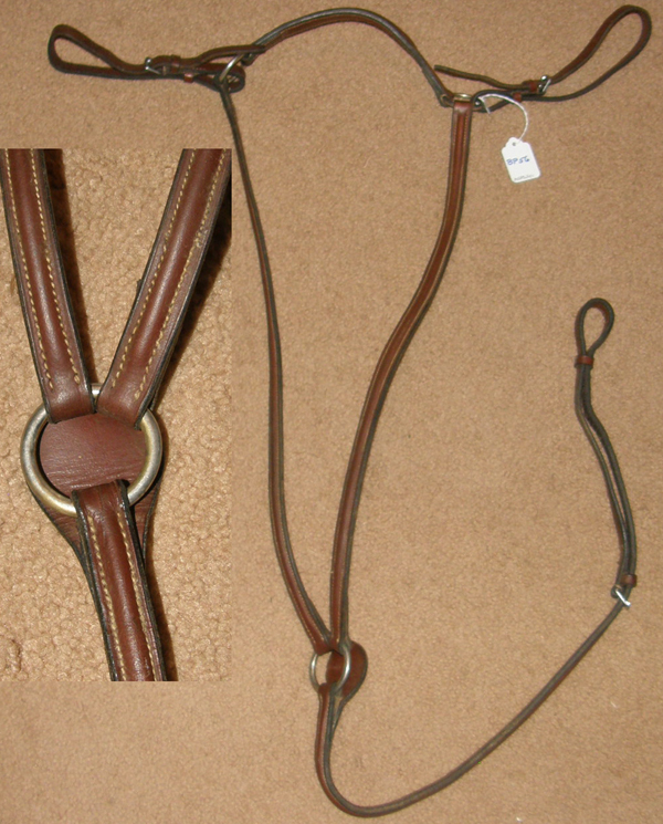 Plain Round Raised Breastplate English Breastplate Chocolate Brown Cob