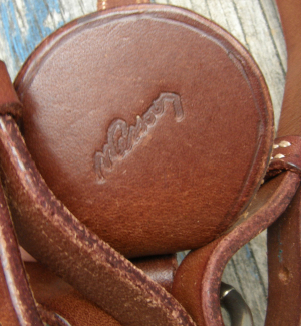 M Pessoa Round Raised Breastplate Adjustable English Breastplate Standing Martingale Attachment Chestnut