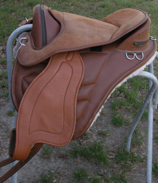 16" Hilason Hybrid Treeless Trail Pleasure Endurance Saddle Treeless English Saddle Brown