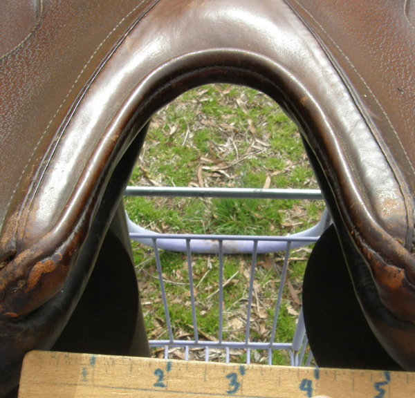 BT Crump 19” Park Saddle Cutback Saddleseat Saddle Cut Back Show Saddle 1093