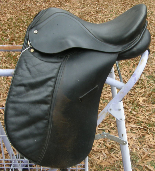 Paris Tack 16” Deep Seat Dressage Saddle Wide Tree English Saddle Black