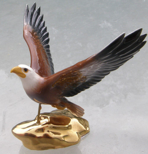 Vintage Hagen Renaker #3153 Eagle On Rock Style Two HR Specialty Mini China Ceramic Bird Figurine