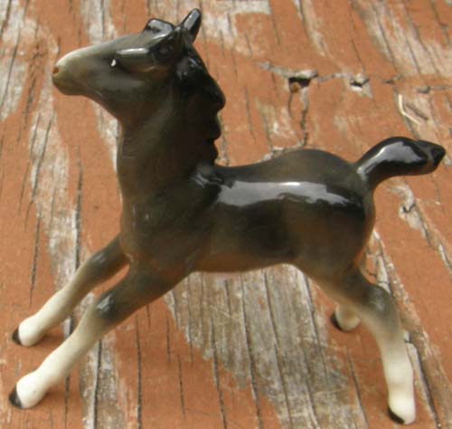 Vintage China Horse Beswick Stretched Foal Brownish Dark Grey Porcelain Horse Figurine