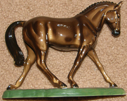 Vintage Loza Electrica Hagen Renaker Bay Dressage Horse On Base Horse Figurine #060