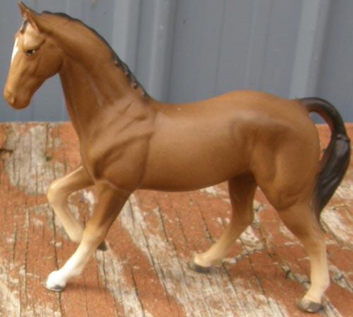 Vintage Lefton Cantering Warmblood Light Bay Thoroughbred Japan China TB Horse Brown Porcelain Horse Figurine
