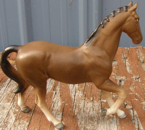Vintage Lefton Cantering Warmblood Light Bay Thoroughbred Japan China TB Horse Brown Porcelain Horse Figurine