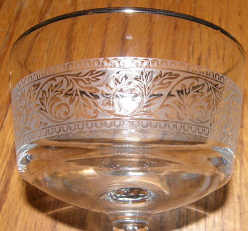 Vintage Champagne Glasses Silver Rimmed Wedding Bride/Groom Toasting Glasses Wine Glasses Cocktail Compote Crystal Stemware