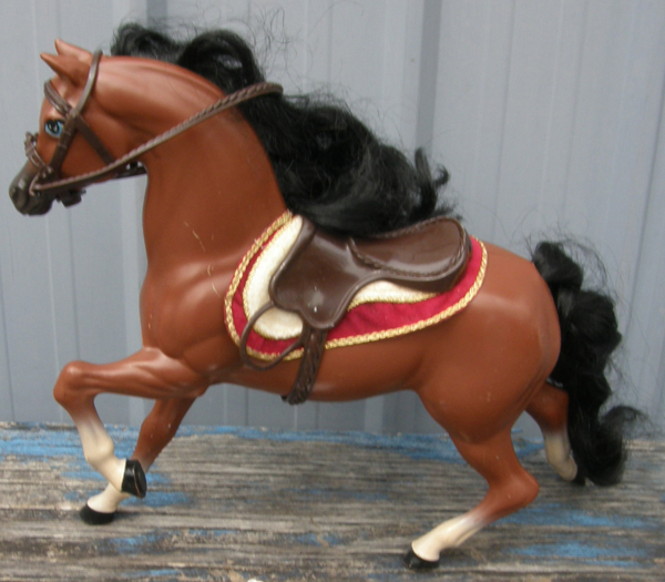 Vintage Mattel Brushable Beauties Barbie Horse Bay Brown Brushable Mane Tail English Saddle Pad Bridle 10 1/2"