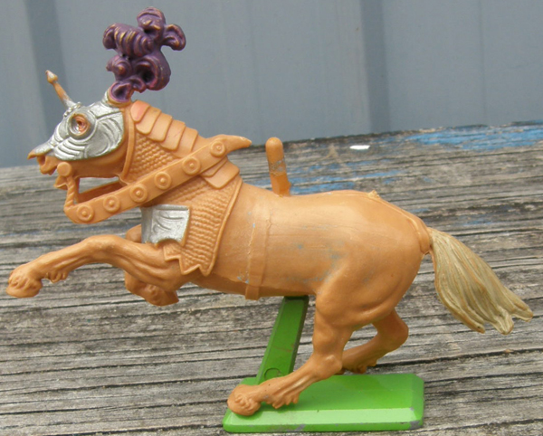 Vintage Britains Ltd Deetail Medieval Knights Chestnut Horse on Stand