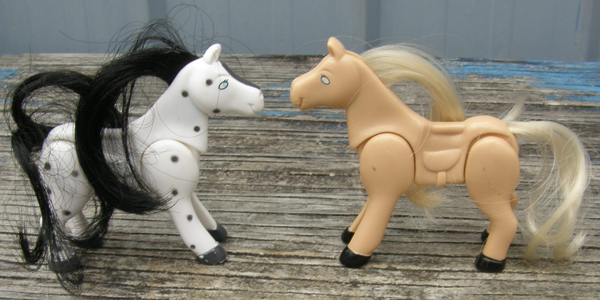Vintage Marvel Universe 3" Toy Horse Movable Brushable Mane Tail Palomino & Leopard Appaloosa