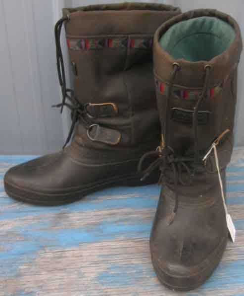 L.L. Bean Waterproof Insulated Boots Snow Boots Insulated Removable Liner Black Ladies 8 1/2-9