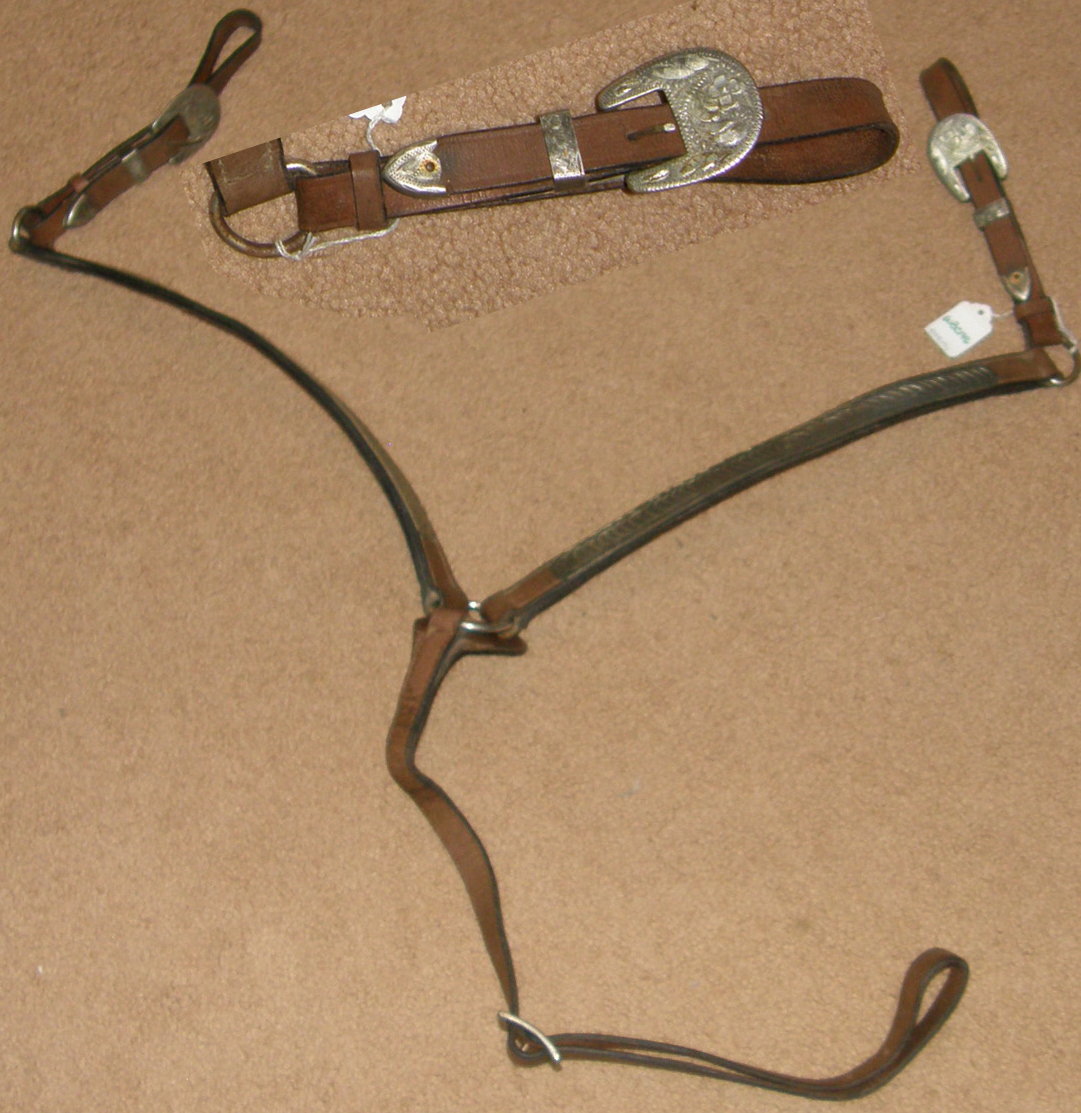 Leather Straight Western Breast Collar with Silver Center Ring Western Breastcollar Brown Horse