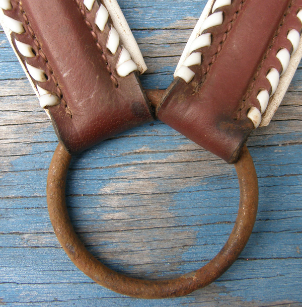 White Laced Straight Leather Western Breastcollar Padded Leather Center Ring Western Breast Collar Brown/White Horse