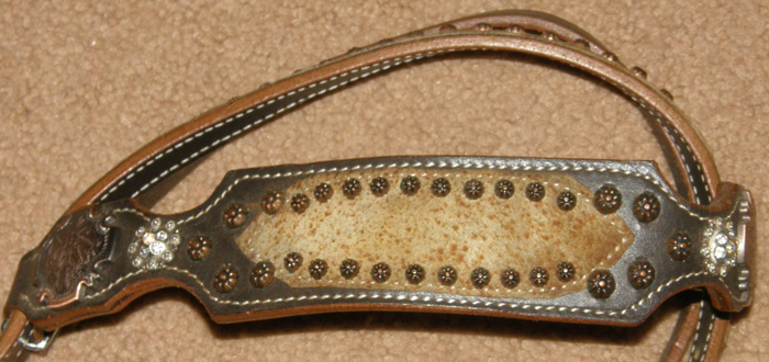 Showman? Hilason? Double S? Western Headstall Breast Collar Set Copper Buckles Bronze Studs Spots Dots Silver Berry Conchos Antique Look Bling Set Shaped Western Bridle Center Ring Shaped Leather Breastcollar Set Horse