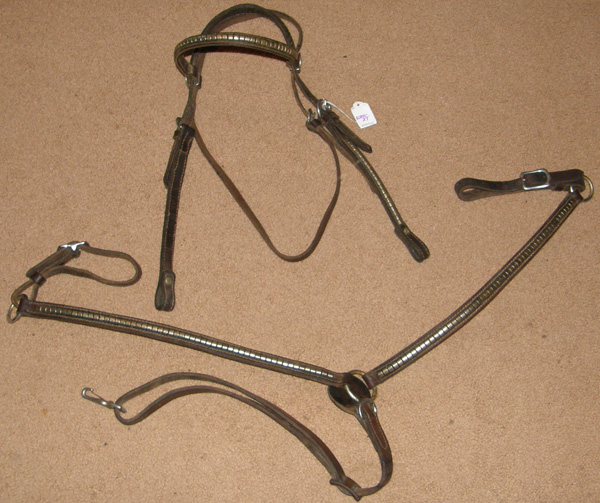 Vintage? Western Bridle Silver Link Trim Straight Breast Collar Leather Western Browband Headstall Center Ring Western Breastcollar Silver Trim Dark Brown Horse