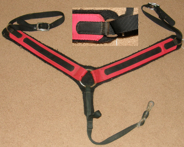BMB 2” Center Ring Felt Lined Nylon Western Breastcollar Synthetic Western Breast Collar Red/Black