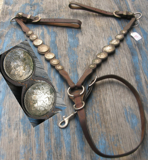Scalloped Leather Straight Western Breast Collar with Silver Conchos Center Ring Western Breastcollar Brown Cob/Arab/S Horse