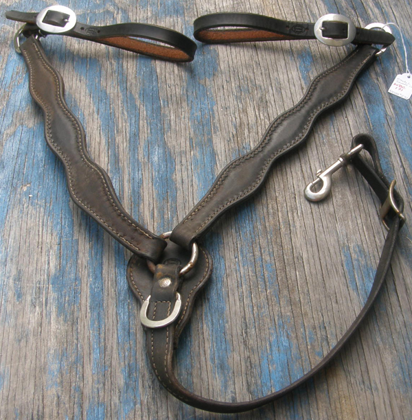 Circle L Saddle Company Scalloped Leather Straight Western Breast Collar Center Ring Western Breastcollar Black Cob/Arab/S Horse