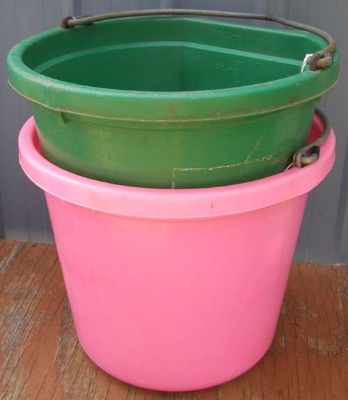 Fortiflex 5 Gallon Bucket Flat Back Bucket Water Bucket Feed Bucket
