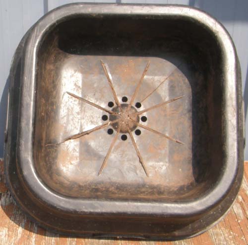 Fortiflex 50 lb Mineral Salt Block Pan Salt Block Holder Feed Pan Bucket