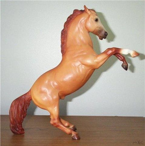 Breyer #400196 Sierra Red Dun Fighting Stallion King SR JAH 1996