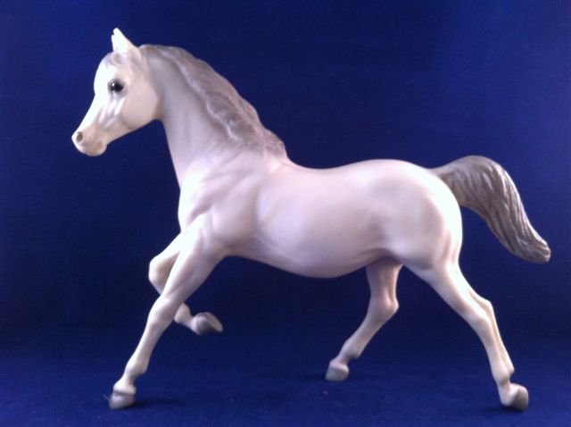 Breyer #710294 Alabaster Running Mare Light Grey SR JCP Penneys Spirit Of The East Set 1994