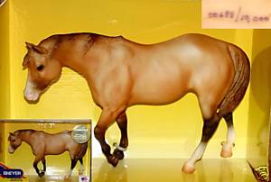 Breyer #711898 Sundance Dun Indian Pony SR Toys R Us Special Run 1999