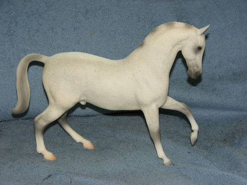 Breyer #770398 Graf George SR Fleabitten Grey Roemer USET Festival of Champions Special Run 1998