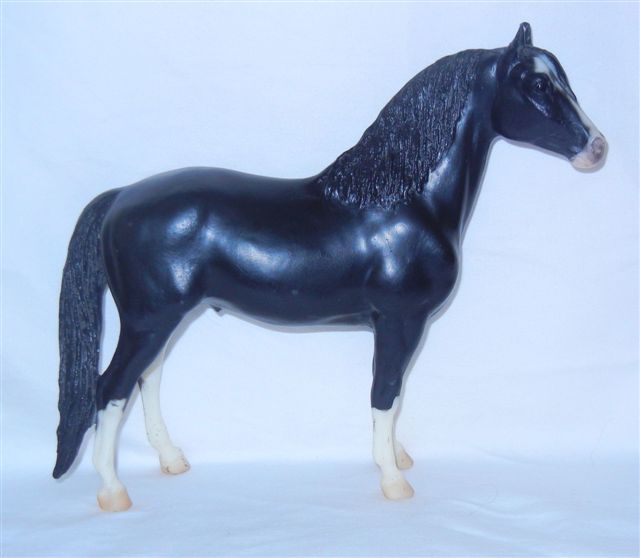 Breyer #945 Tri-Mi Boot Scootin&rsquo; Boogie Black Justin Morgan