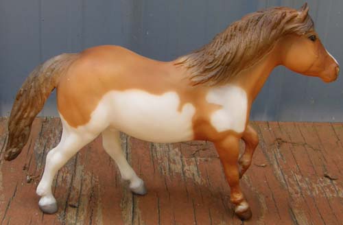 Breyer #401456 Pinto Haflinger Three Piece Horse Set SR Country Store