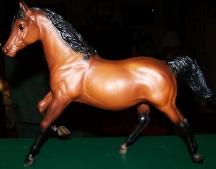 Breyer SR True Bay Running Mare Special Run Sears Running Horse Family Set 1984