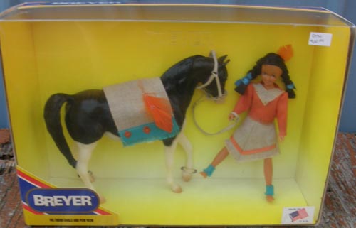 Breyer #705095 Eagle & Pow Wow SR Black Pinto Johar Indian Girl Doll Native American Costume Set Special Run 1995