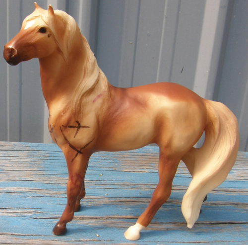 Breyer #750302 Mateo Chestnut Mesteno Mustang SR 2002 Walmart Set Alano & Mateo