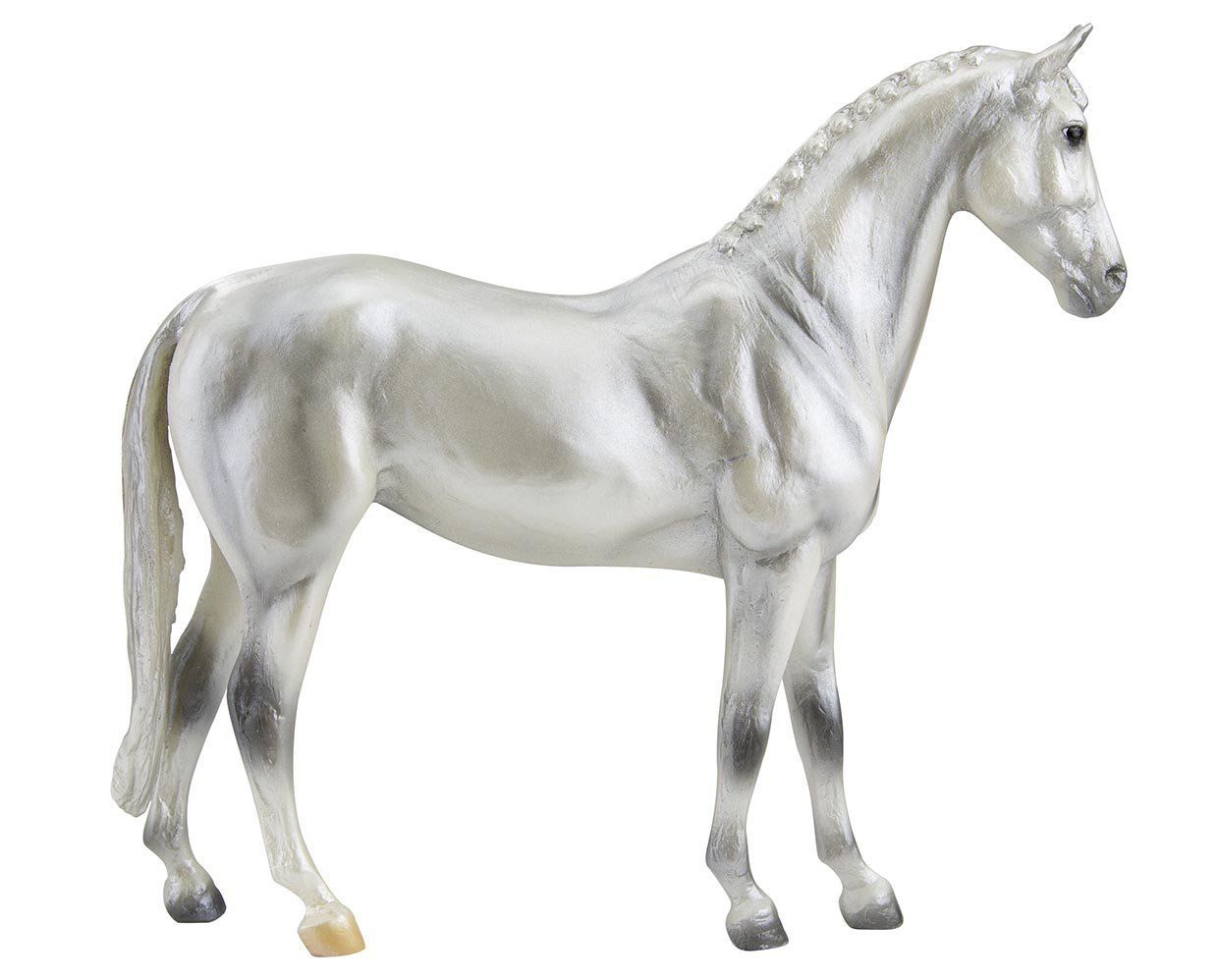 Breyer #960 Pearly Grey Trakehner Grey Jet Run Classic Freedom TB