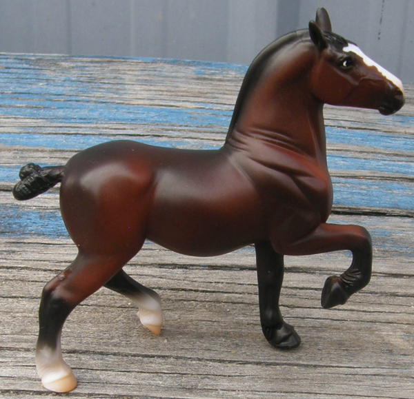 Breyer #6058 Stablemate Deluxe Horse Collection Bay Belgian Brabant SM