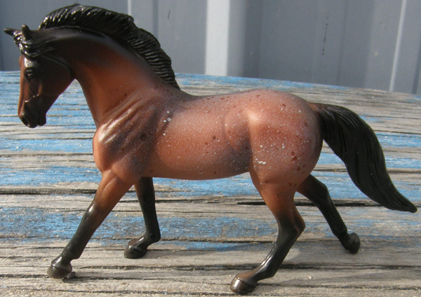 Breyer #97244 Stablemate Horse Crazy Collection Series 2 WalMart Bay Roan Cantering Warmblood