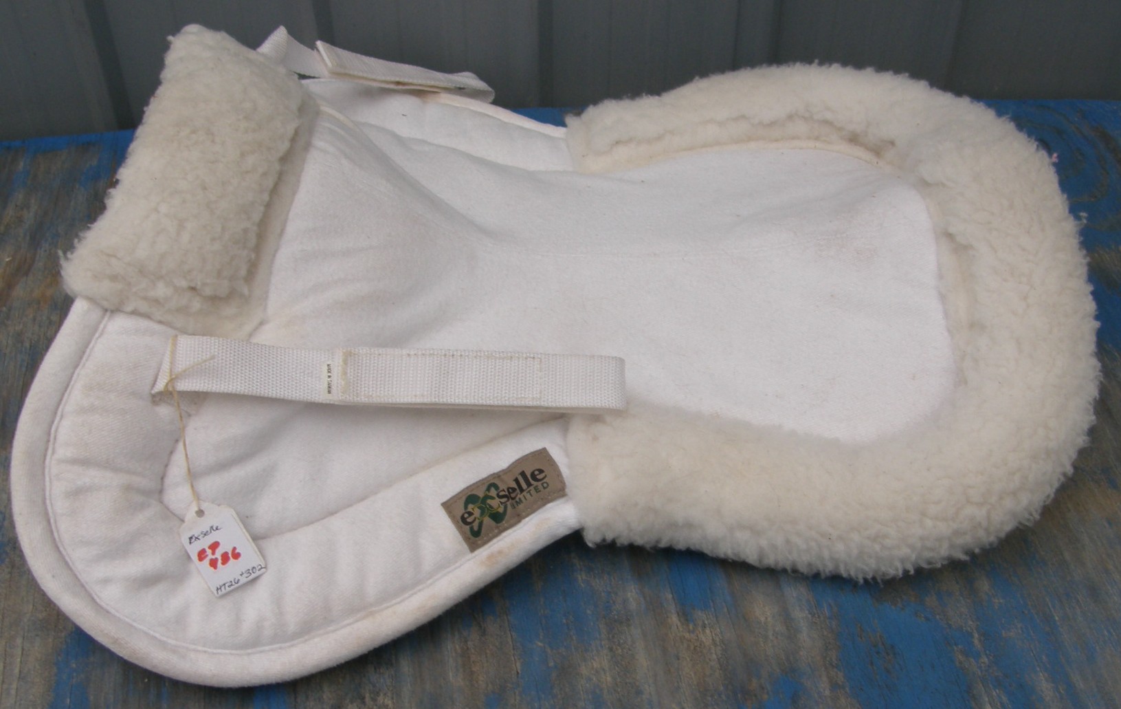 Exselle Wither Relief Half Pad Numnah Fleece English High Wither Pad Back Pad White