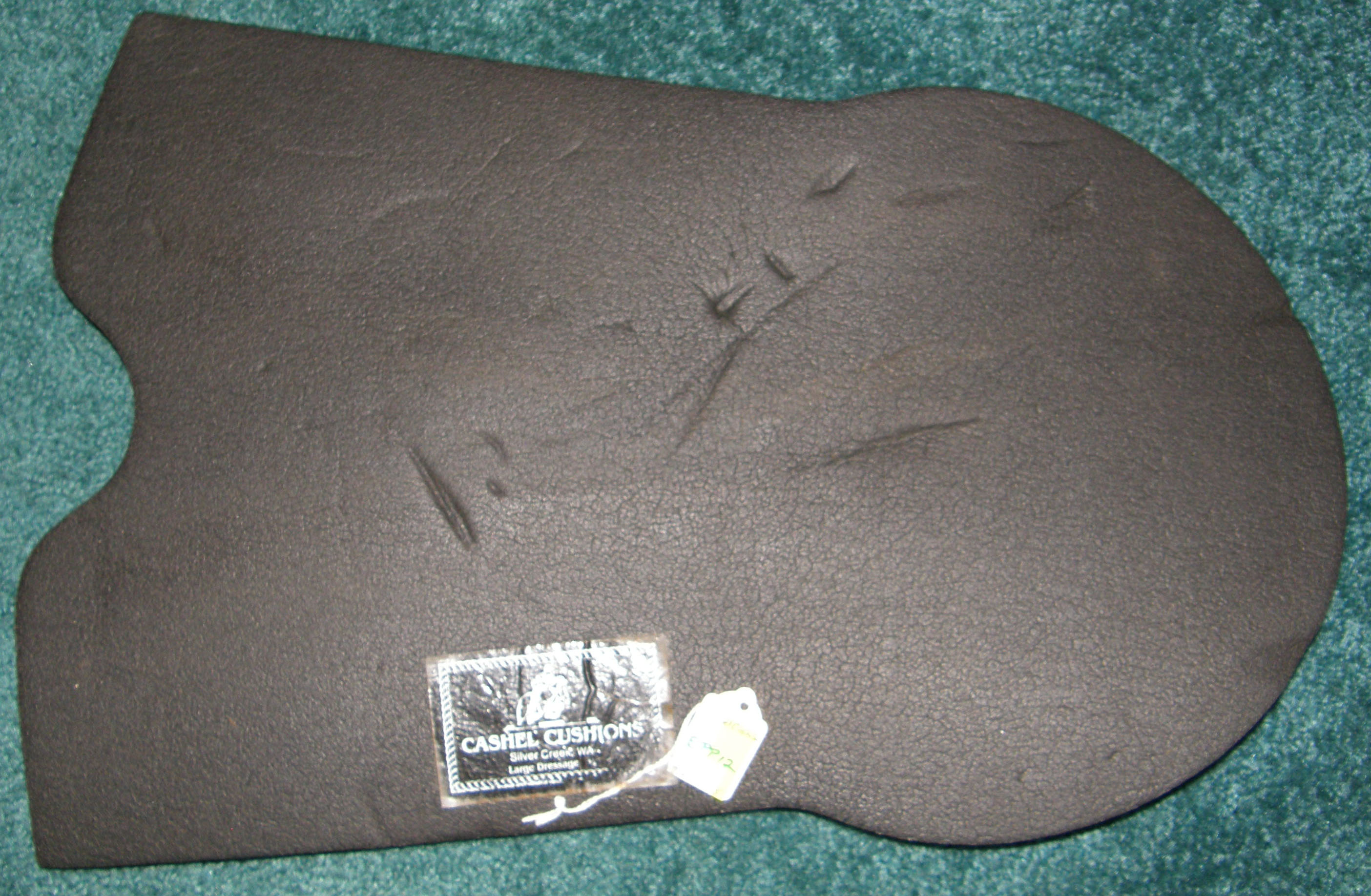 Cashel Cushion Dressage Wedge Cushion Pad L Dressage Shock Pad