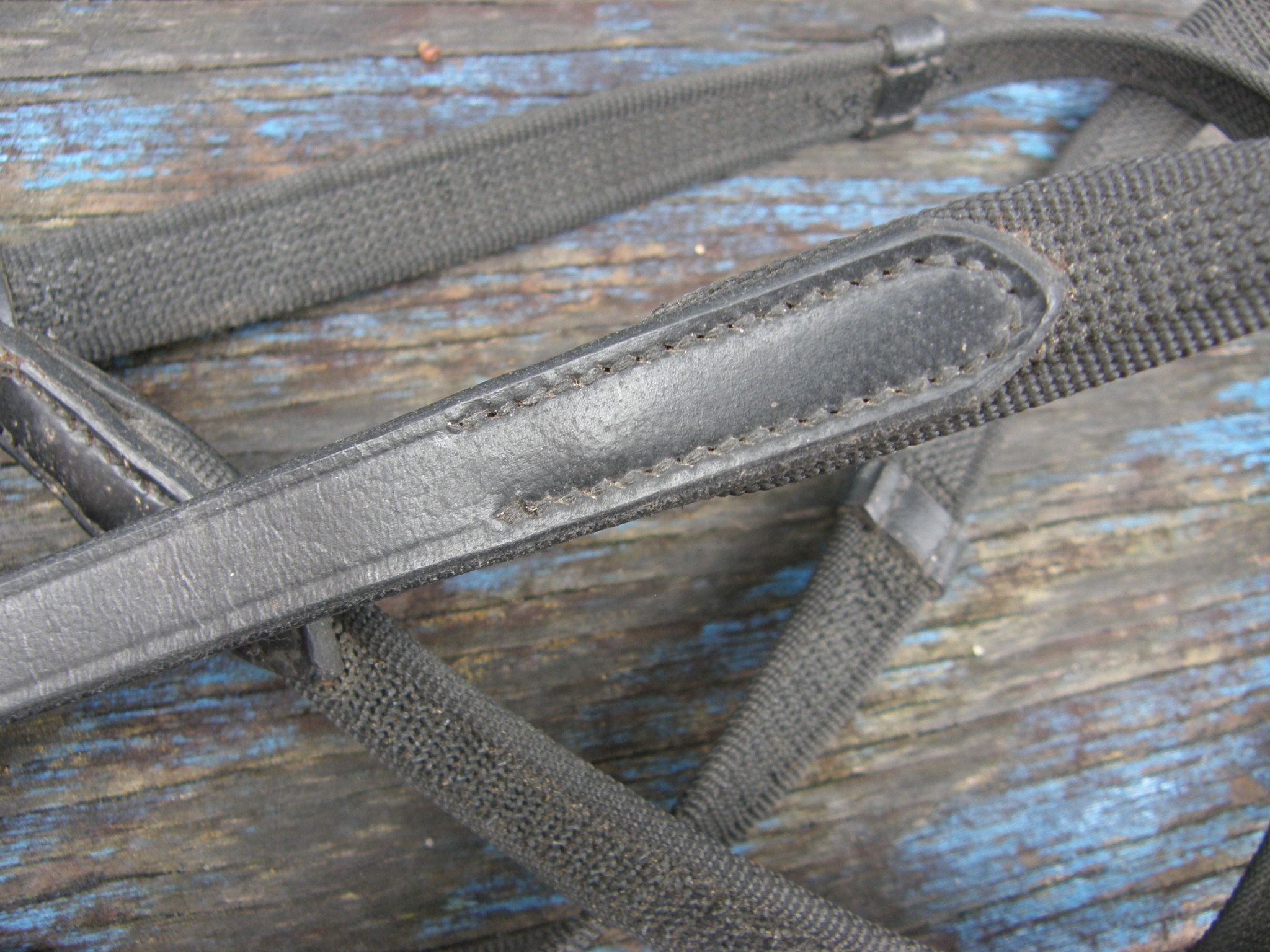 Rubberized Web Event Reins Rubber Grip 3/4" English Reins 54" Black