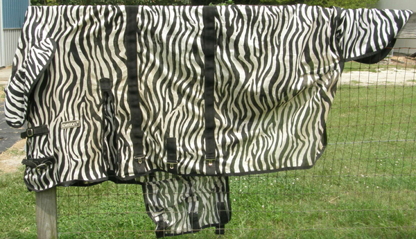 72” OF Loveson Attached Neck Bellyband Zebra Fly Sheet Poly Mesh Fly Sheet with Belly Band Shoulder Gusset Turnout Sheet