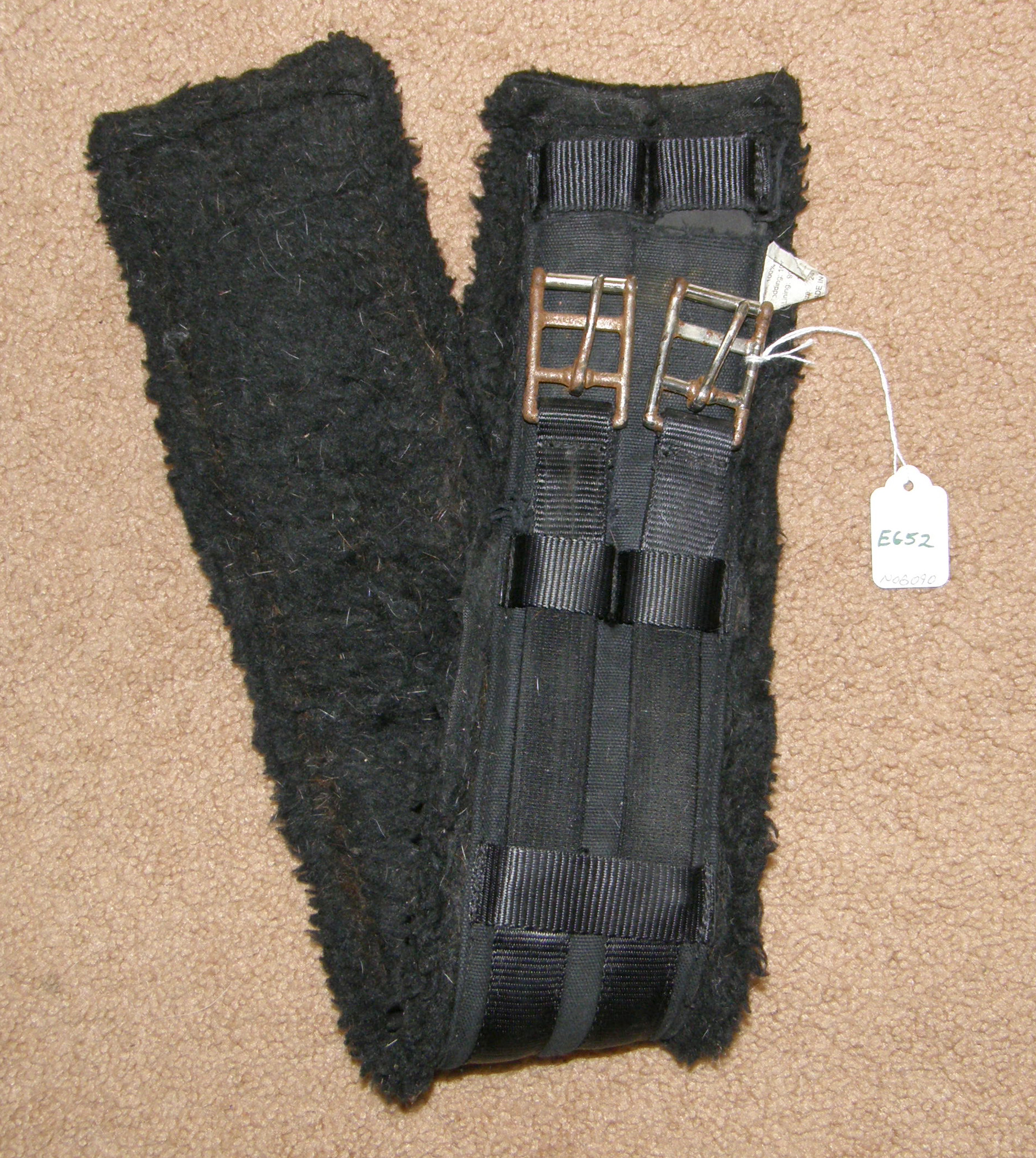 27" Fleece Lined Dressage Girth Synthetic English Girth Dual Elastic Ends Black