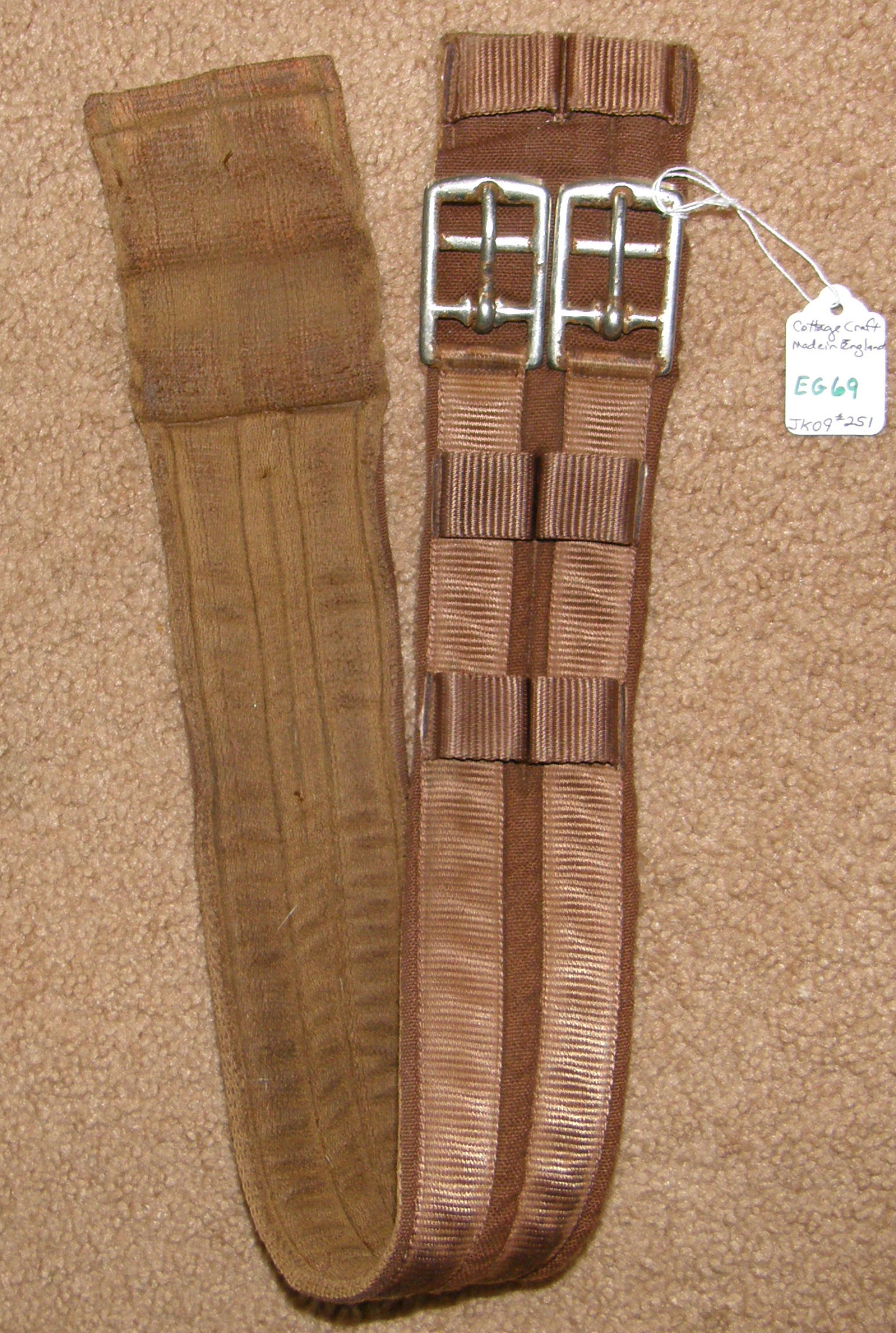 Tough 1 Padded Cotton English Girth With Elastic & Roller Buckles – Sizes 42-54