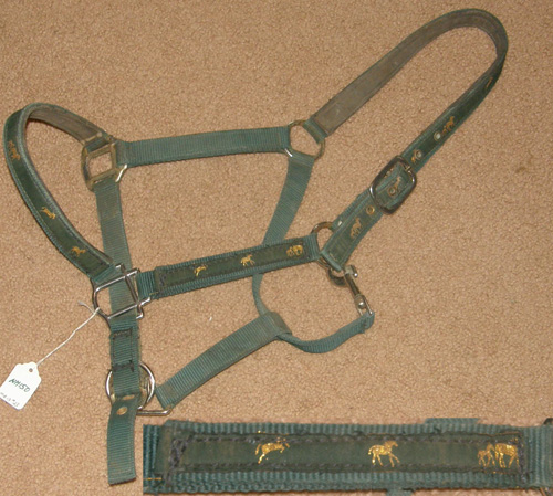 Lined Adjustable Halter Nylon Halter with Throat Snap Horse Halter Hunter Green Horse Print Trim Overlay