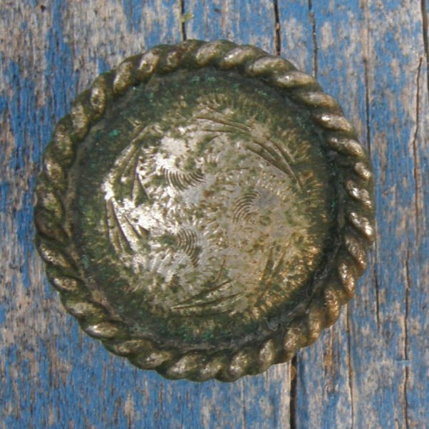 Vintage? Silver Trim Piece Screw Back 13/16" Concho Engraved Silver Concho Fancy Bridle Chicago Screw